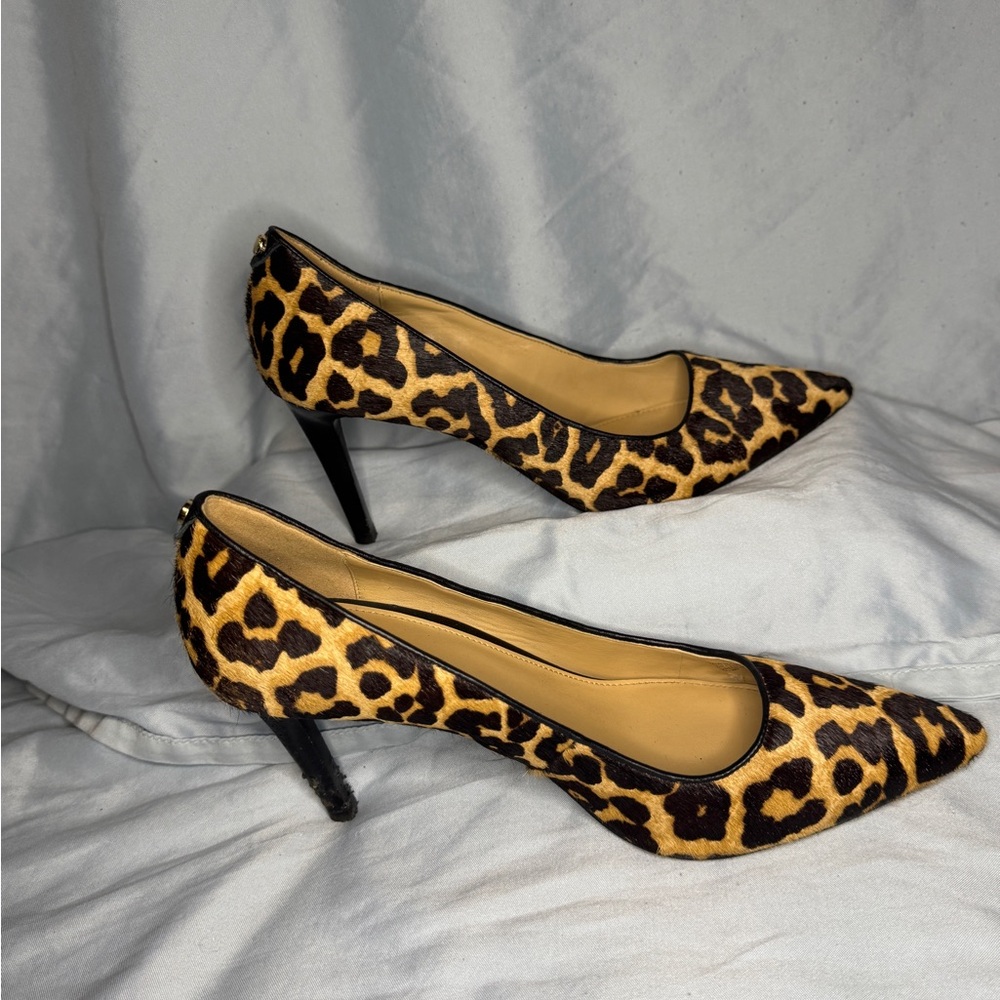 MICHAEL Michael Kors Leopard Calf Hair Pumps 9M - Picture 5 of 10